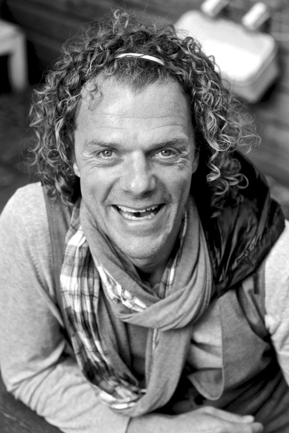 Black-and-white portrait of Tim van der Vliet